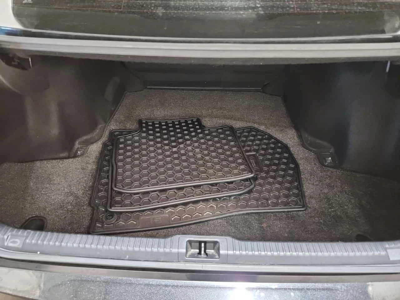 Lexus IS 300 F-Sport ����� * ���� ���������� * �� Toyota *  | Mobile.bg � ����������� 14