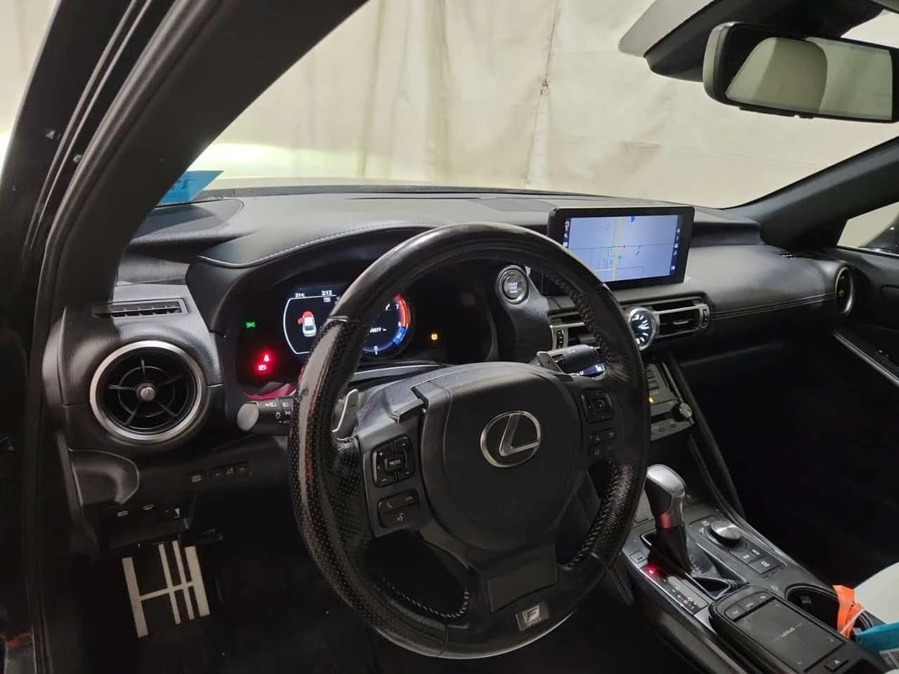 Lexus IS 300 F-Sport ����� * ���� ���������� * �� Toyota *  | Mobile.bg � ����������� 7