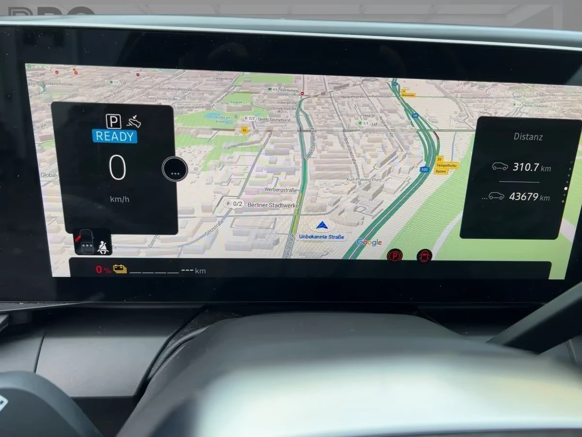 Renault Megane EV60 DISTRONIC Keyless Winter Package LED NAVI, снимка 9 - Автомобили и джипове - 54269735