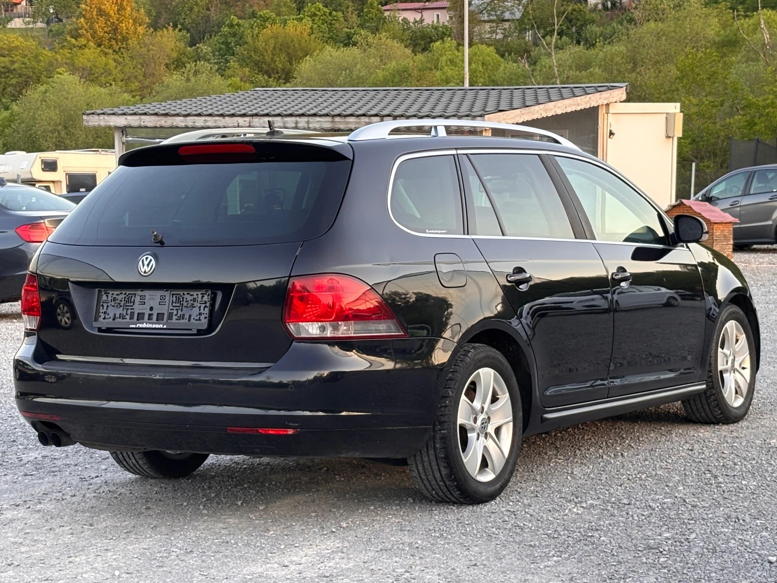 VW Golf VI TDI 4Motion, снимка 6 - Автомобили и джипове - 54433371