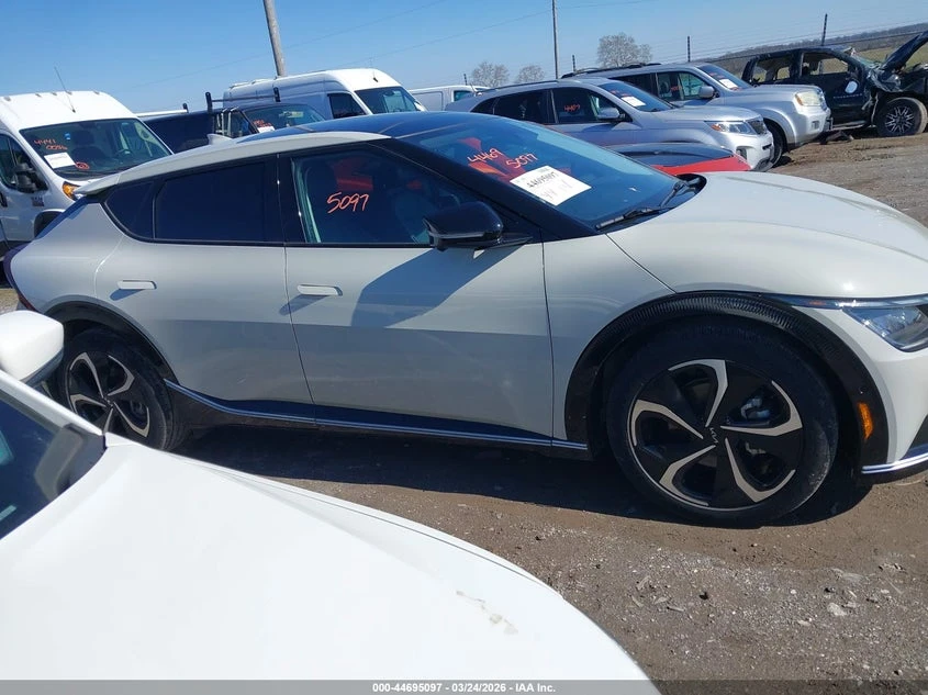 Kia EV6 Gt-Line, снимка 13 - Автомобили и джипове - 54460429