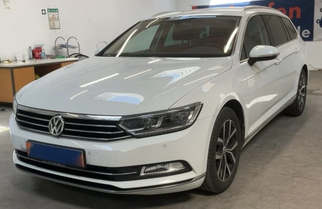 VW Passat HIGHLINE DIGITAL ОЧАКВАН ВНОС, снимка 2 - Автомобили и джипове - 54544736