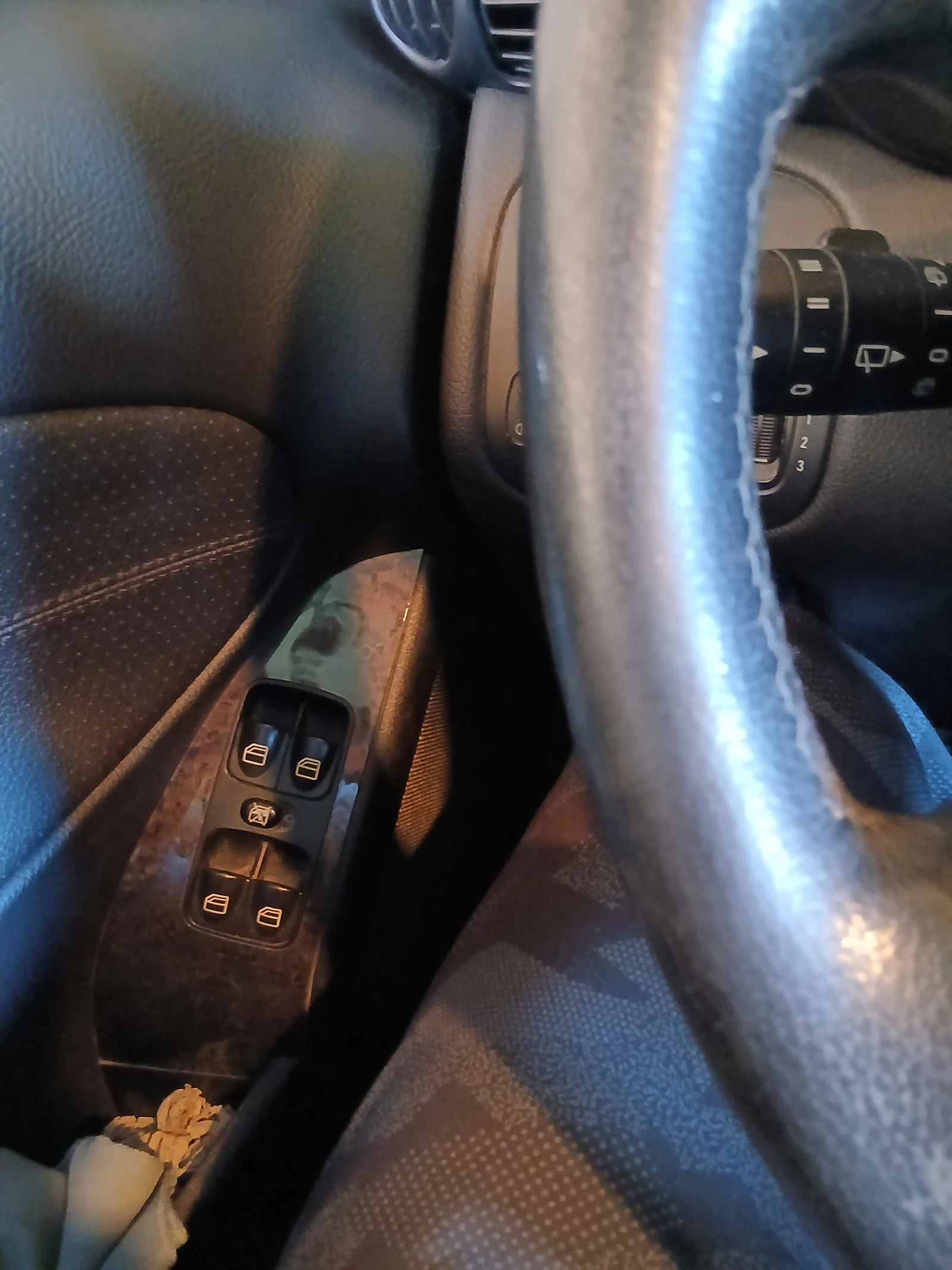 Mercedes-Benz C 220 Фейслифт.Авангард., снимка 10 - Автомобили и джипове - 54567326