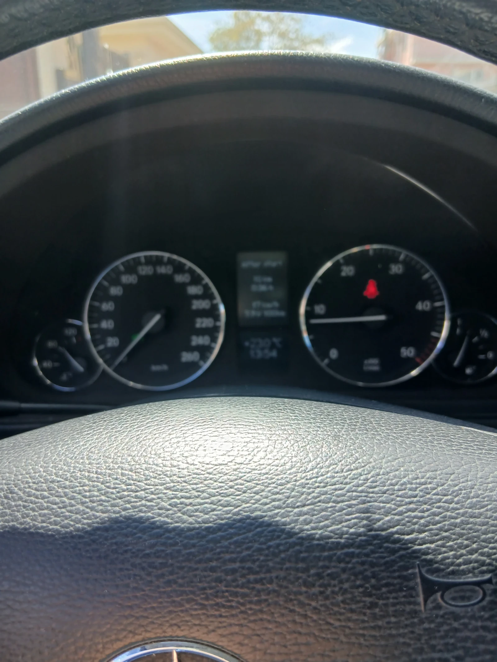 Mercedes-Benz C 220 Фейслифт.Авангард., снимка 9 - Автомобили и джипове - 54567326