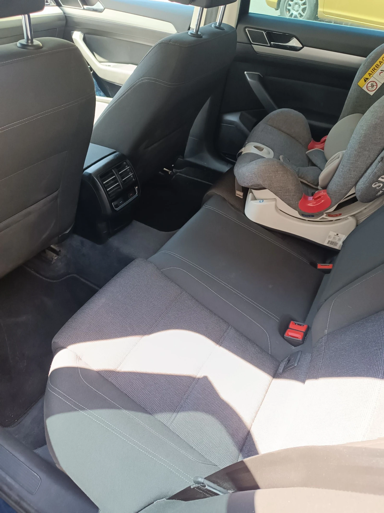 VW Passat 8, снимка 9 - Автомобили и джипове - 54593197