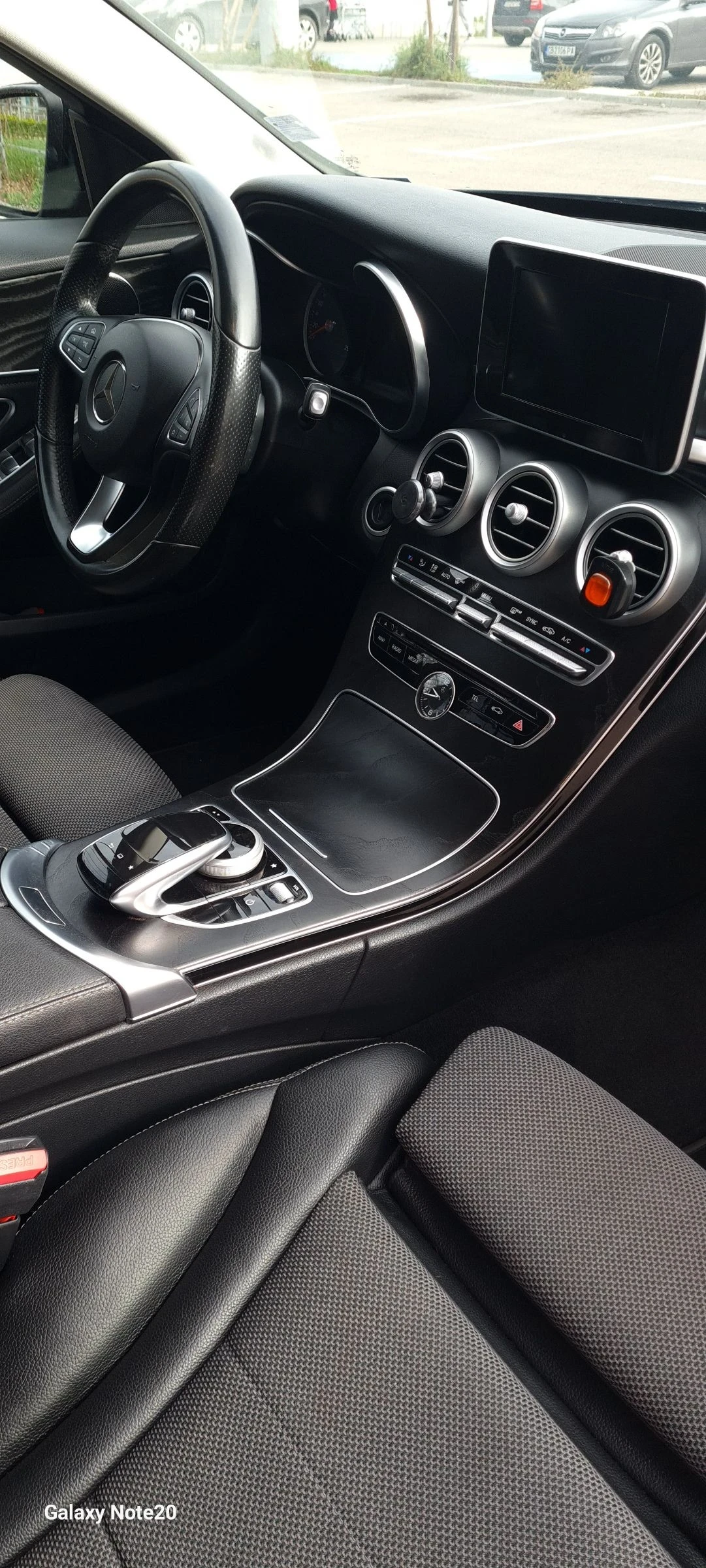 Mercedes-Benz C 300 C300bluetecHYBRID, снимка 13 - Автомобили и джипове - 55042628