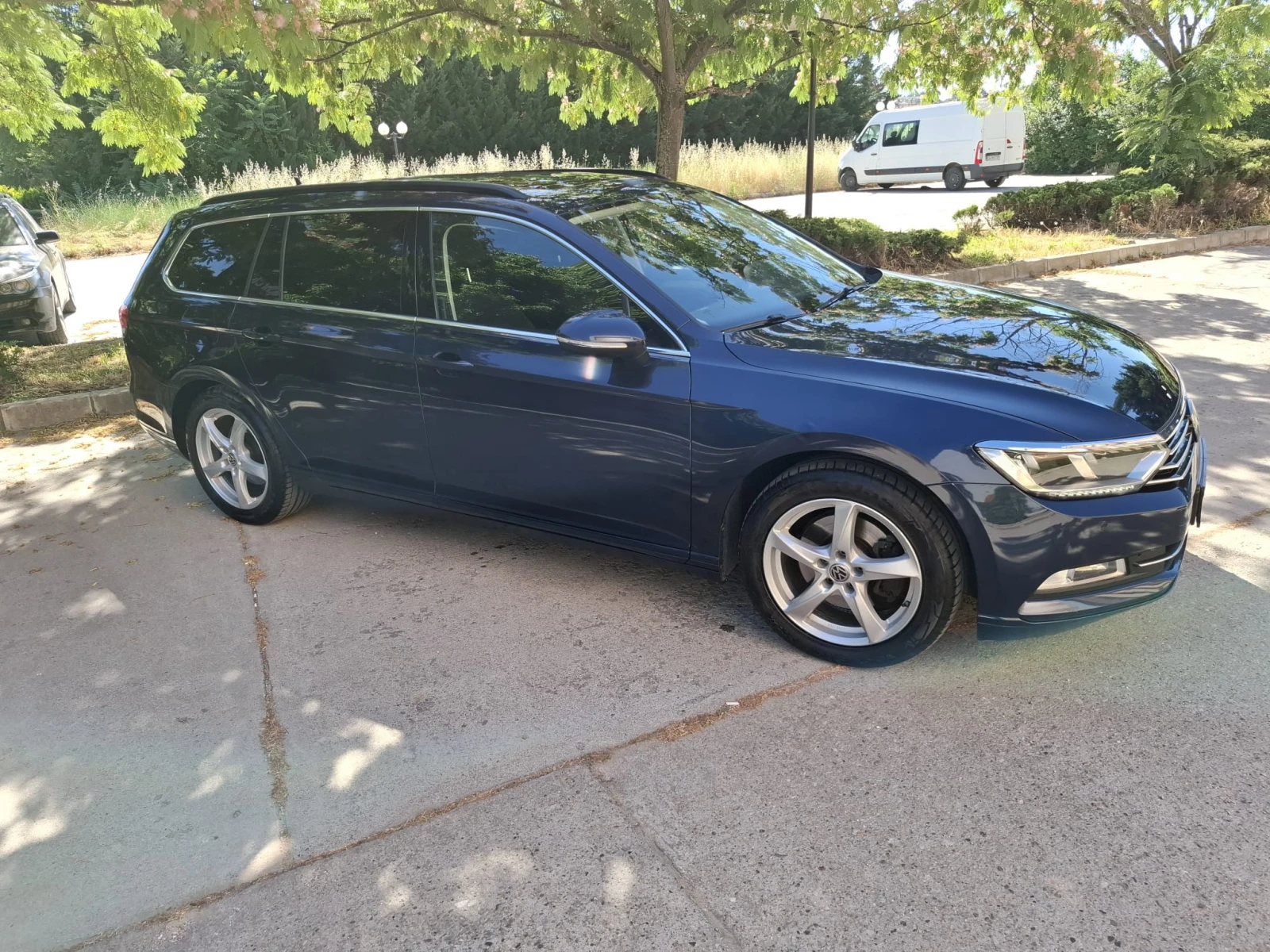 VW Passat, снимка 3 - Автомобили и джипове - 55083372