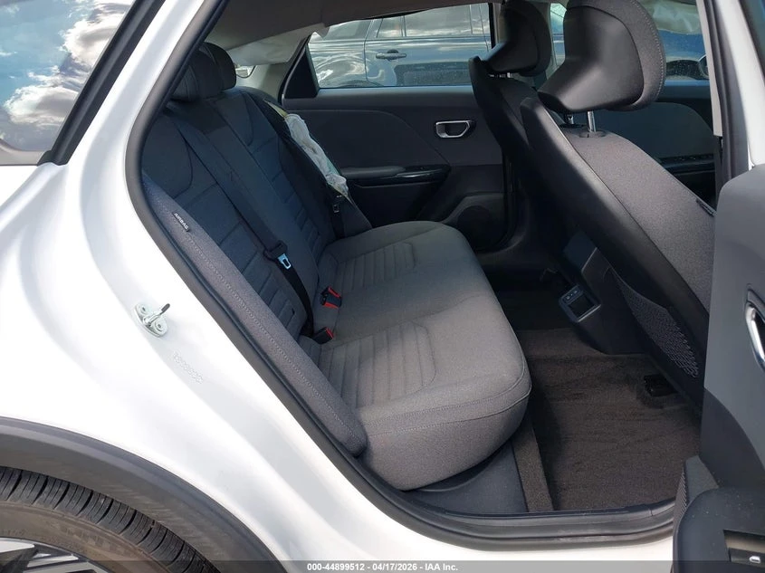 Kia K4 2.0L I-4 DOHC, VVT, 147HP Front Wheel Drive | Mobile.bg � ����������� 8