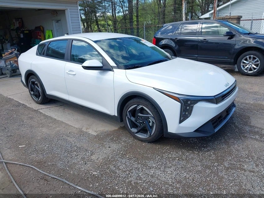 Kia K4 2.0L I-4 DOHC, VVT, 147HP Front Wheel Drive | Mobile.bg � ����������� 1