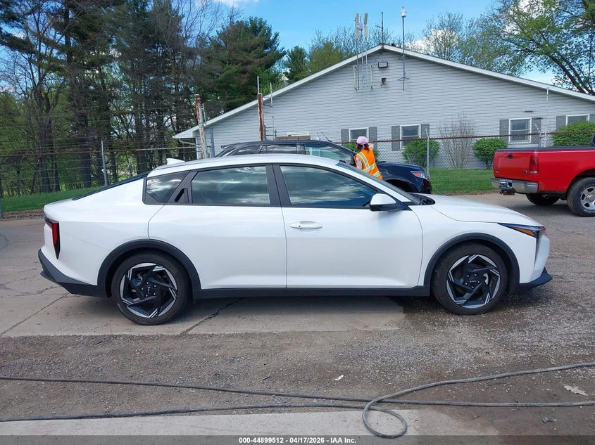 Kia K4 2.0L I-4 DOHC, VVT, 147HP Front Wheel Drive | Mobile.bg � ����������� 13