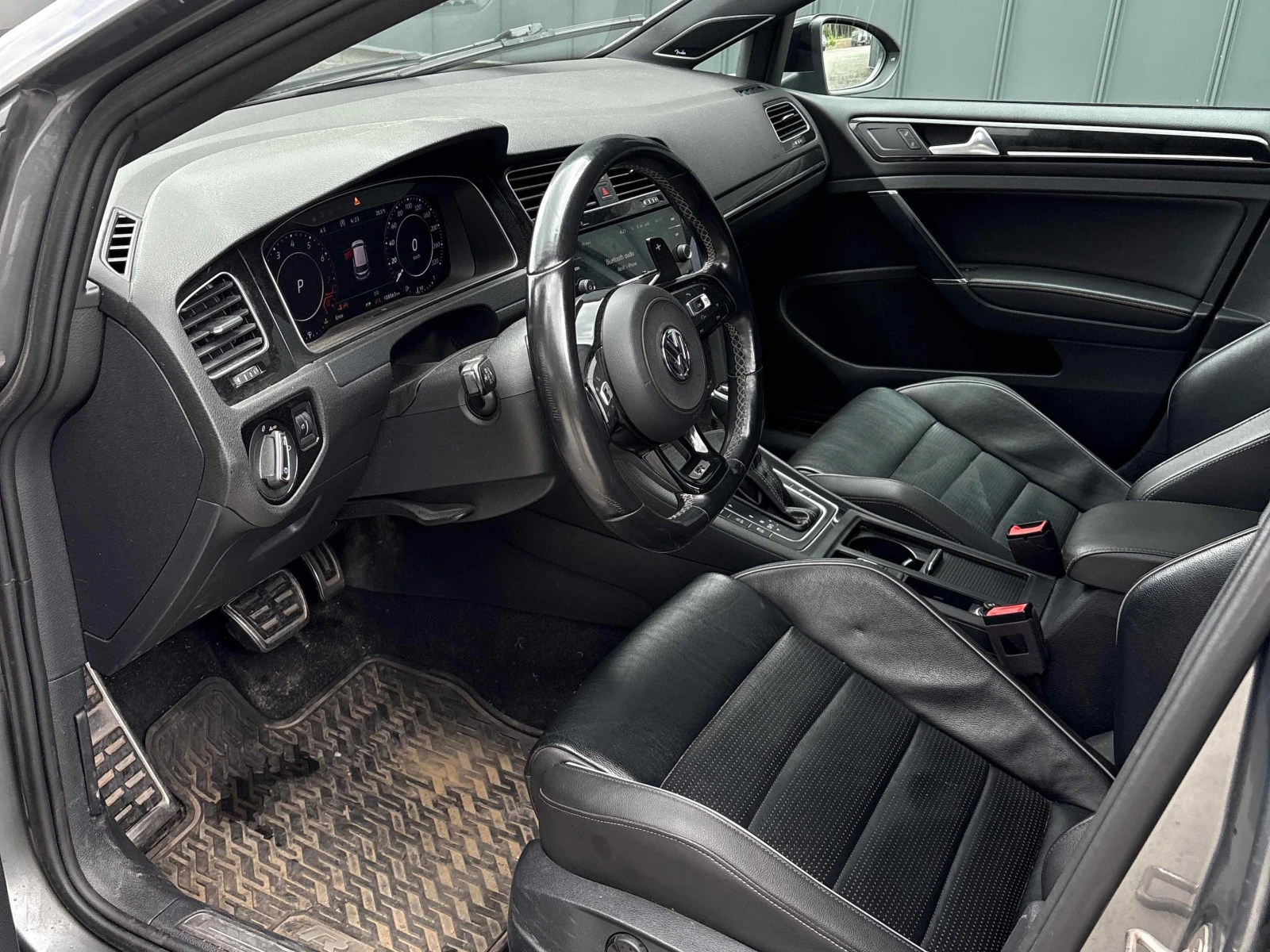 VW Golf R DSG / FENDER / CARFAX / АВТОКРЕДИТ, снимка 5 - Автомобили и джипове - 55857327