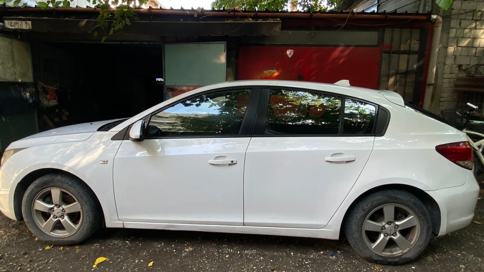 Chevrolet Cruze 1.6i