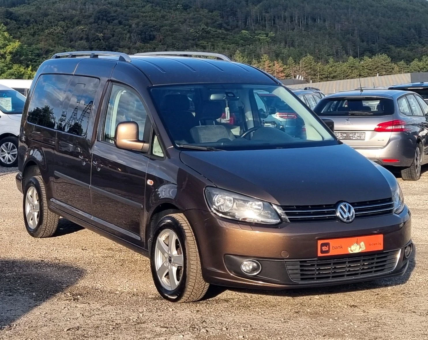 VW Caddy 2.0tdi 4motion 7места