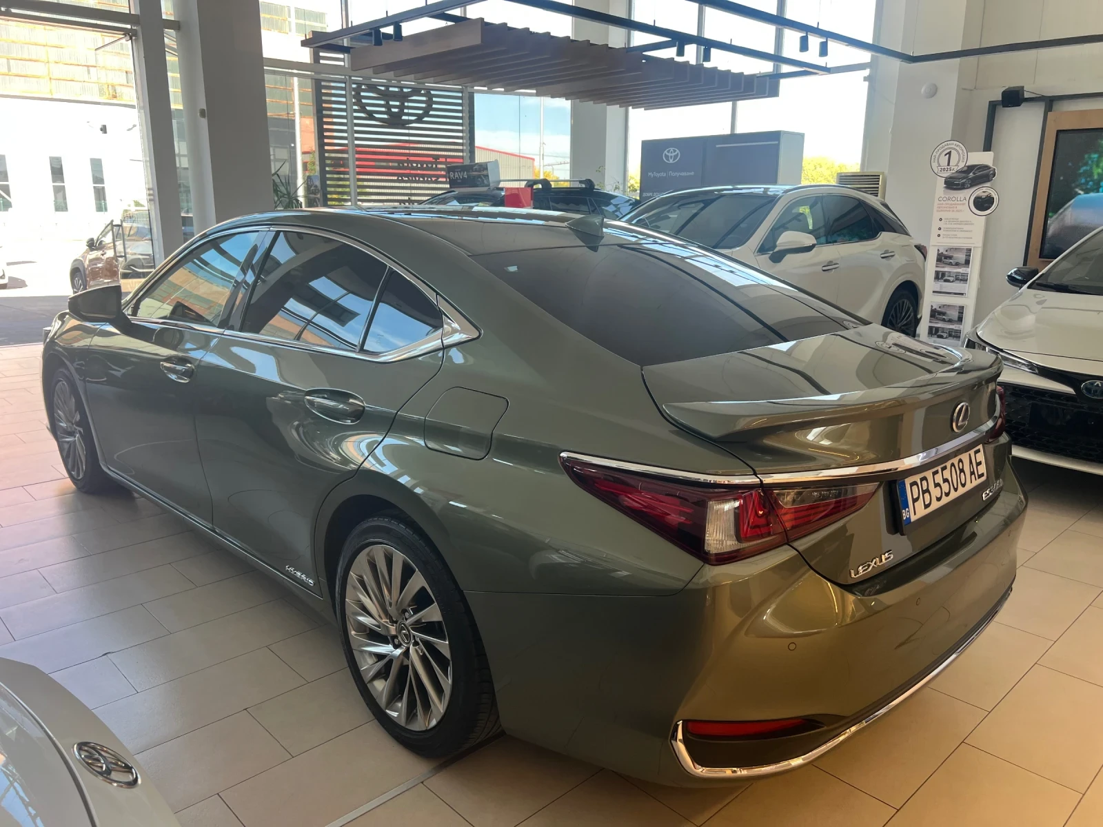 Lexus ES 300, снимка 2 - Автомобили и джипове - 56682661