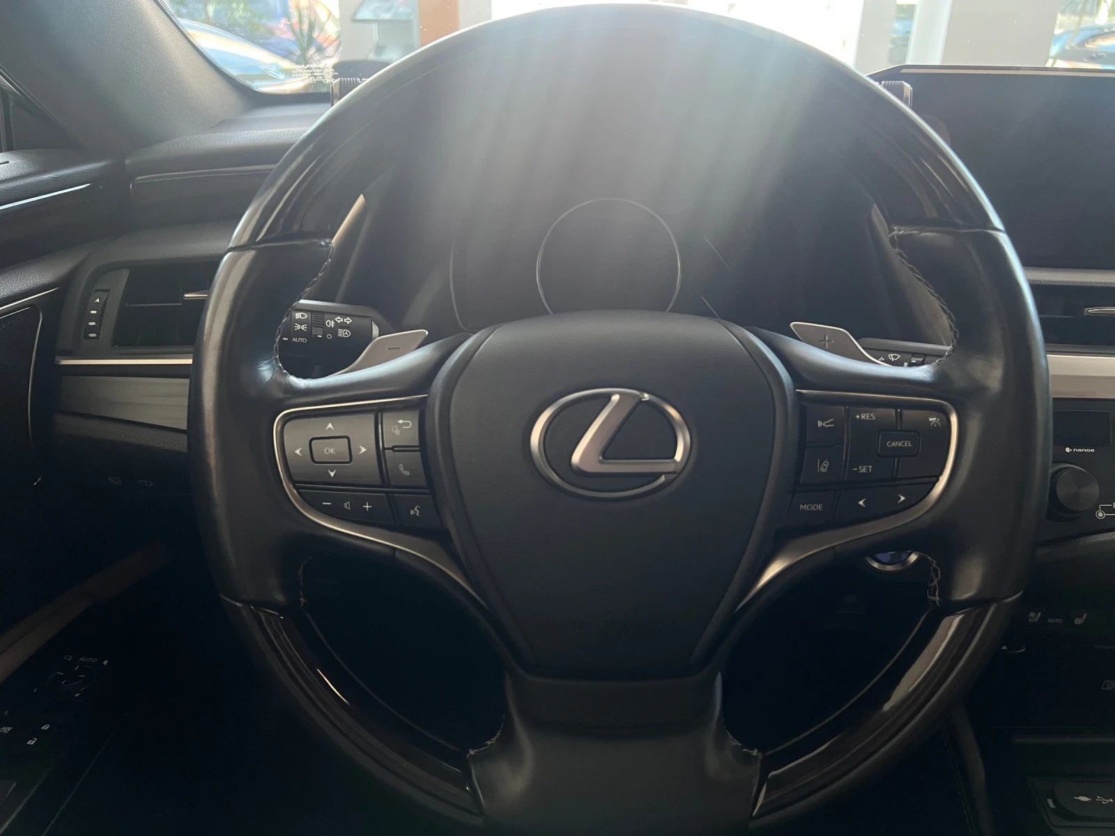 Lexus ES 300, снимка 12 - Автомобили и джипове - 56682661