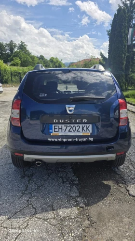 Dacia Duster 1.6i 4x4, снимка 3