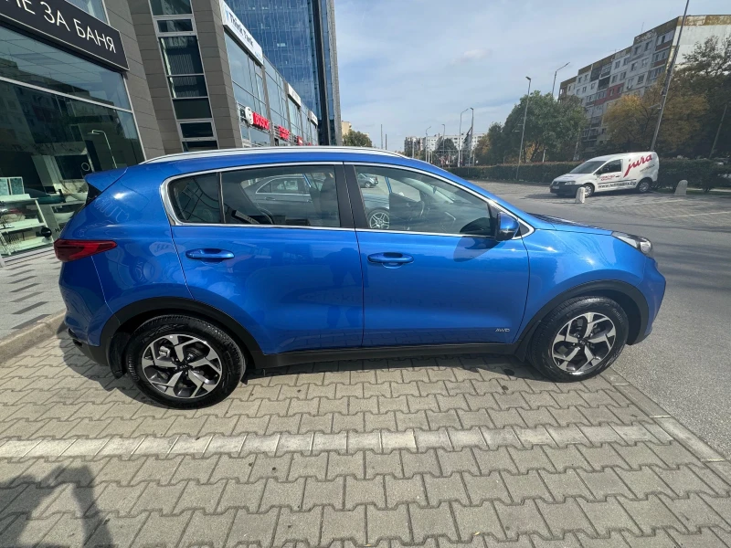 Kia Sportage, снимка 2 - Автомобили и джипове - 47610040