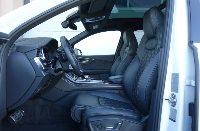 Audi SQ7 4.0V8TDI 6+ 1места ДДС ФАКТУРА, снимка 11 - Автомобили и джипове - 52658795