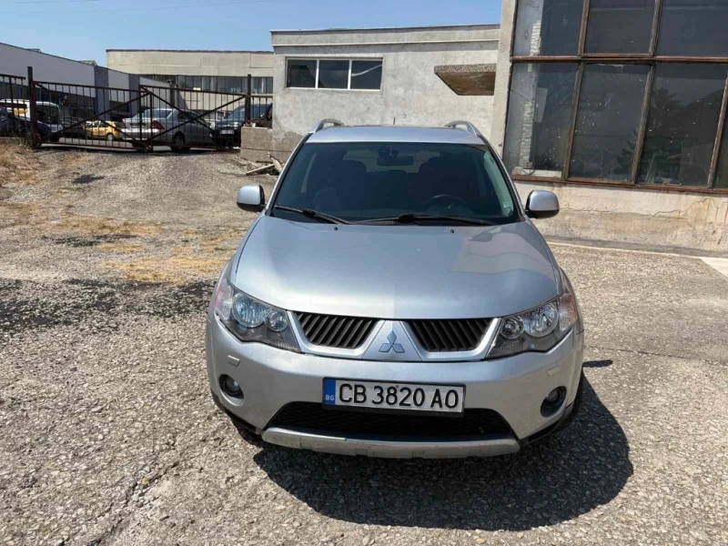 Mitsubishi Outlander, снимка 2 - Автомобили и джипове - 51854609