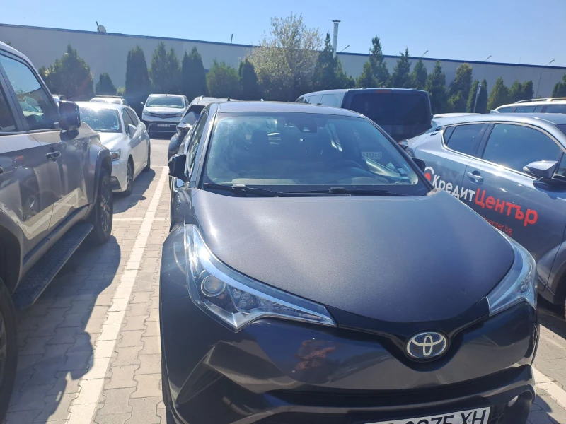Toyota C-HR 1.8 хибрид В ГАРАНЦИЯ, снимка 3 - Автомобили и джипове - 52231810