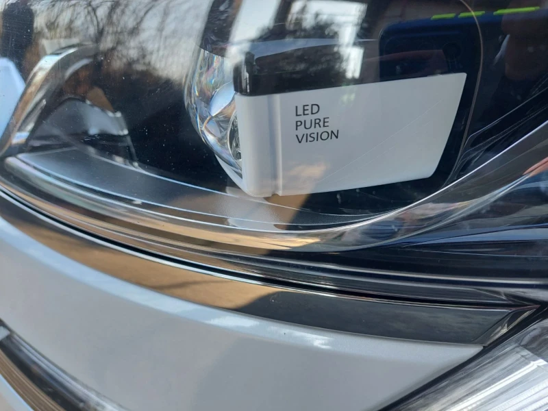 Renault Koleos, снимка 17 - Автомобили и джипове - 52515333