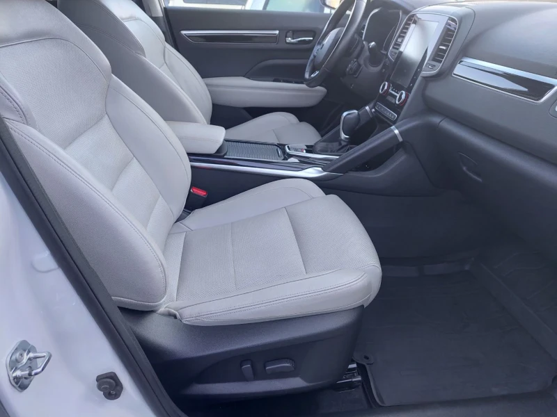 Renault Koleos, снимка 4 - Автомобили и джипове - 52515333