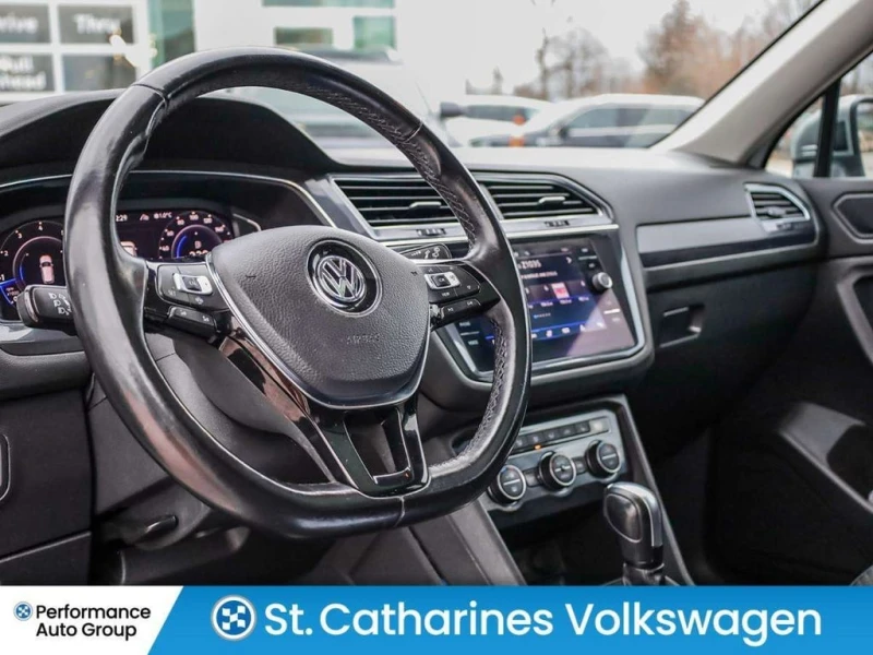 VW Tiguan * 4Motion SE, SE R Line Black, SEL * CARFAX * ЦЕНА, снимка 15 - Автомобили и джипове - 53383110