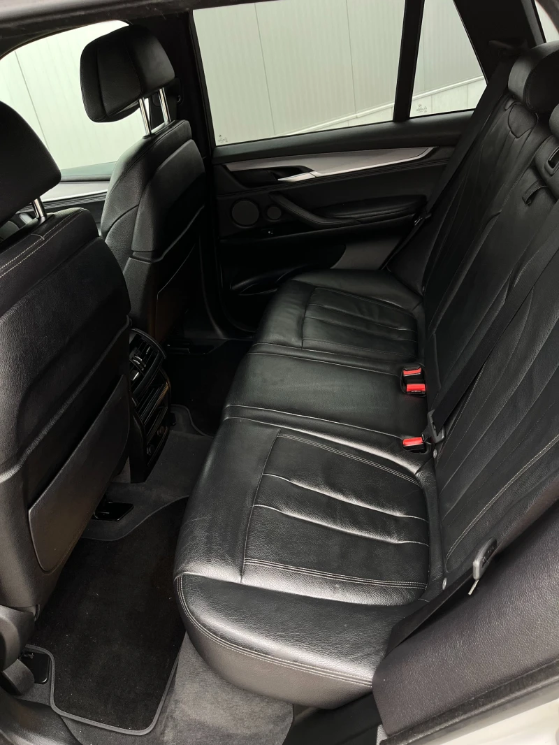 BMW X5 4.0D, M-PACK, DIGITAL, KEYLESS, 8бр.джанти, снимка 14 - Автомобили и джипове - 53451798