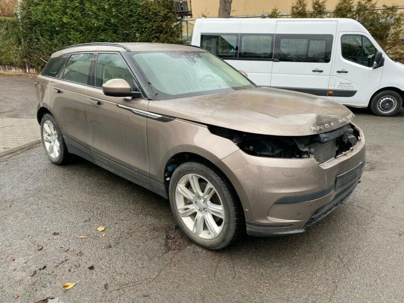 Land Rover Range Rover Velar, снимка 10 - Автомобили и джипове - 16076619