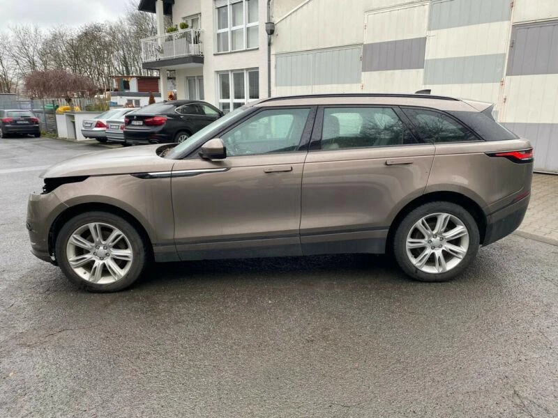 Land Rover Range Rover Velar, снимка 7 - Автомобили и джипове - 16076619