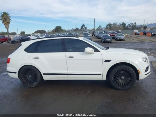 Bentley Bentayga КРАЙНА ЦЕНА, снимка 13 - Автомобили и джипове - 48541656