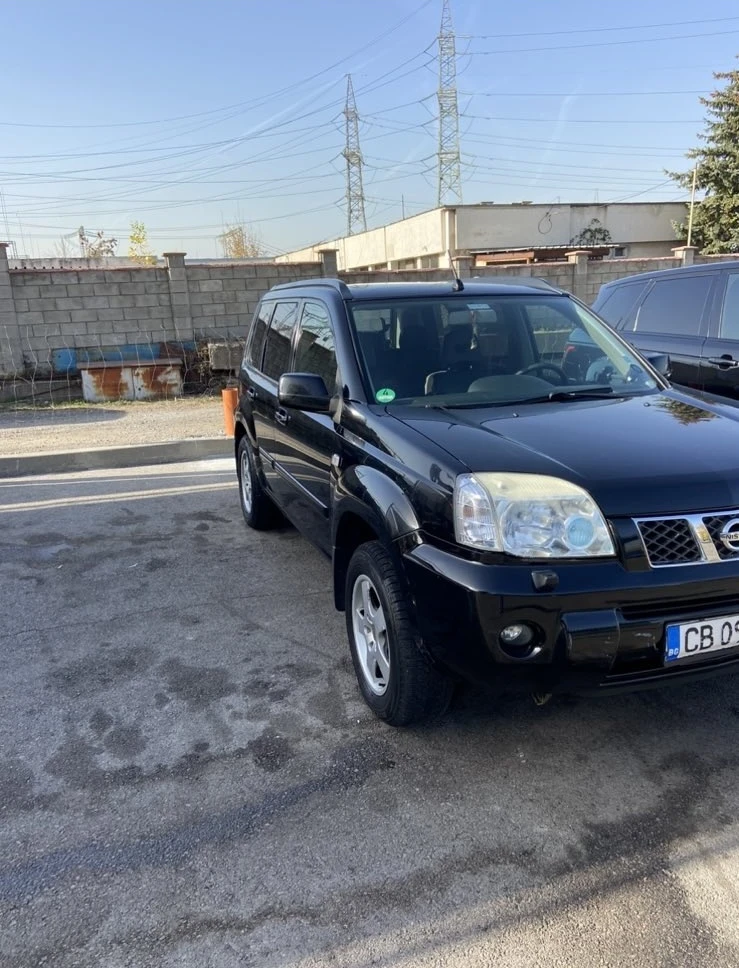 Nissan X-trail * 2.5 бензин * Напълно обслужен * Регистриран * , снимка 3 - Автомобили и джипове - 49442438