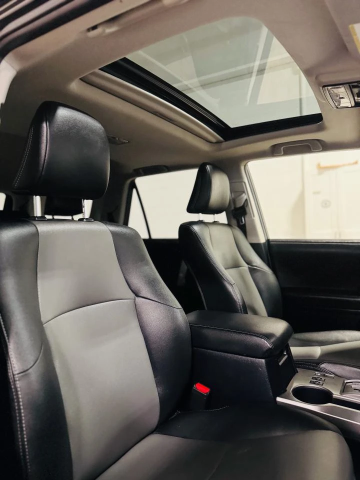 Toyota 4runner SR5 Premium / AWD / 7 Seats | Mobile.bg   16