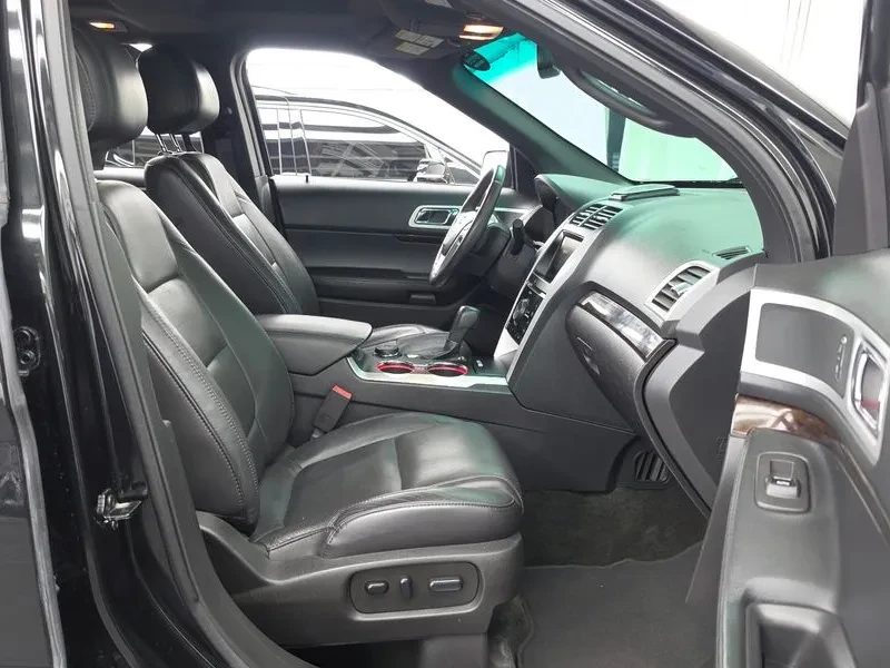 Ford Explorer 3.5 AWD - САМО 30% АВАНС, снимка 11 - Автомобили и джипове - 56368602