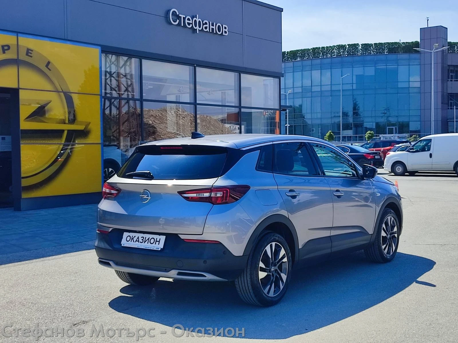 Opel Grandland X INNOVATION 1.5 D (130HP) AT8 - изображение 8