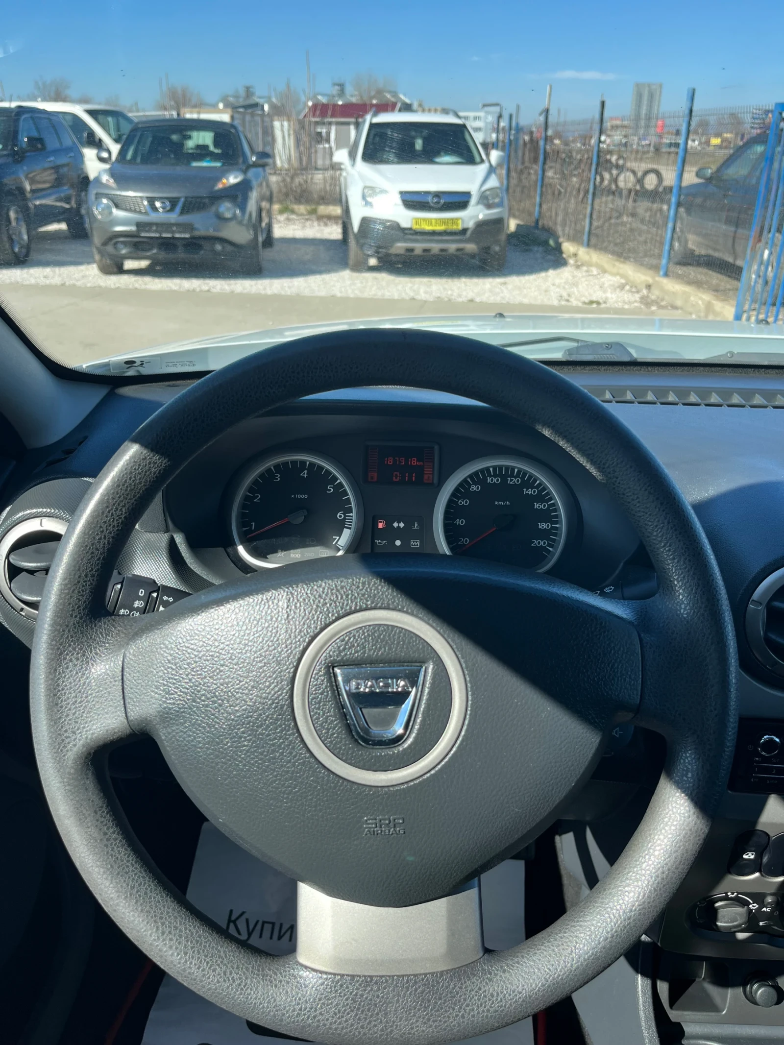 Dacia Duster 1.6 GPL - изображение 10