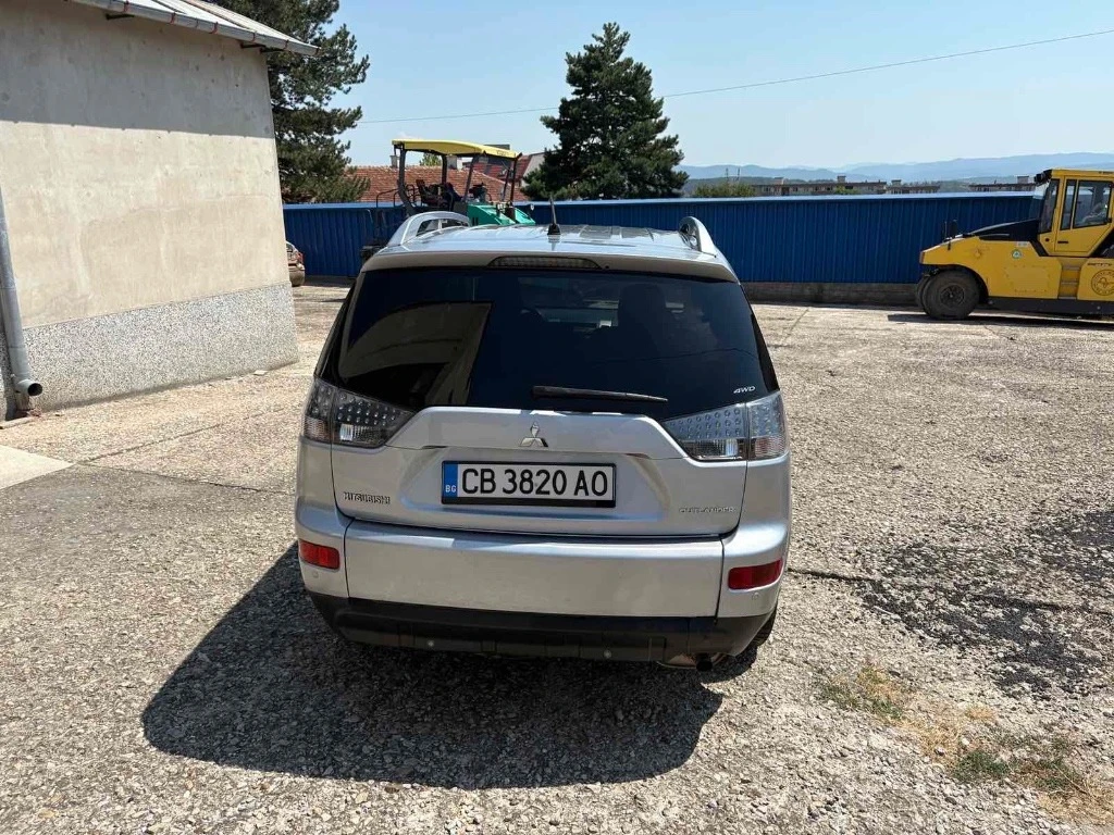 Mitsubishi Outlander  - изображение 4