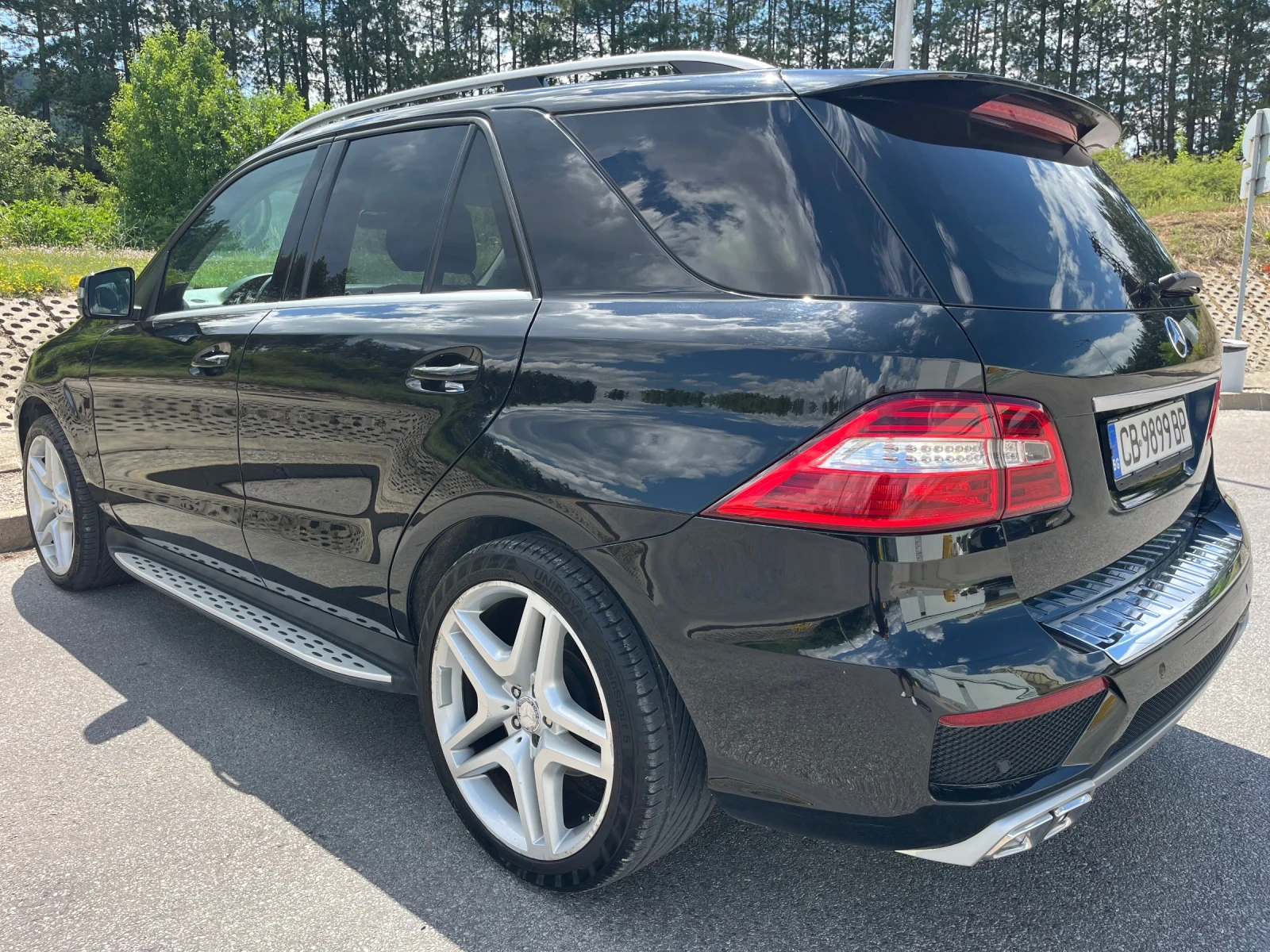 Mercedes-Benz ML 350 Bluetec / Обслужван само в Силвър стар, снимка 5 - Автомобили и джипове - 52824742