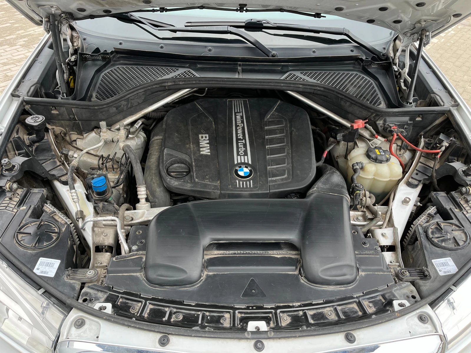 BMW X5 4.0D, M-PACK, DIGITAL, KEYLESS, 8бр.джанти - изображение 6