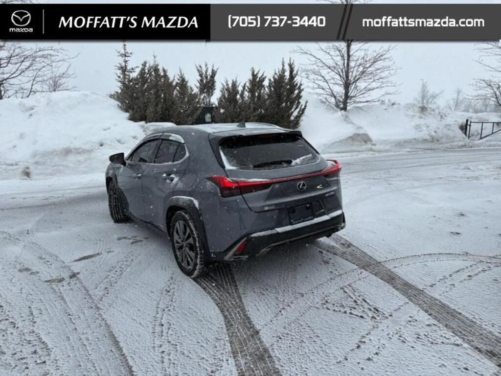 Lexus UX 250h Подгреви * Обдухване * Blind Spot * Carfax *  - изображение 6