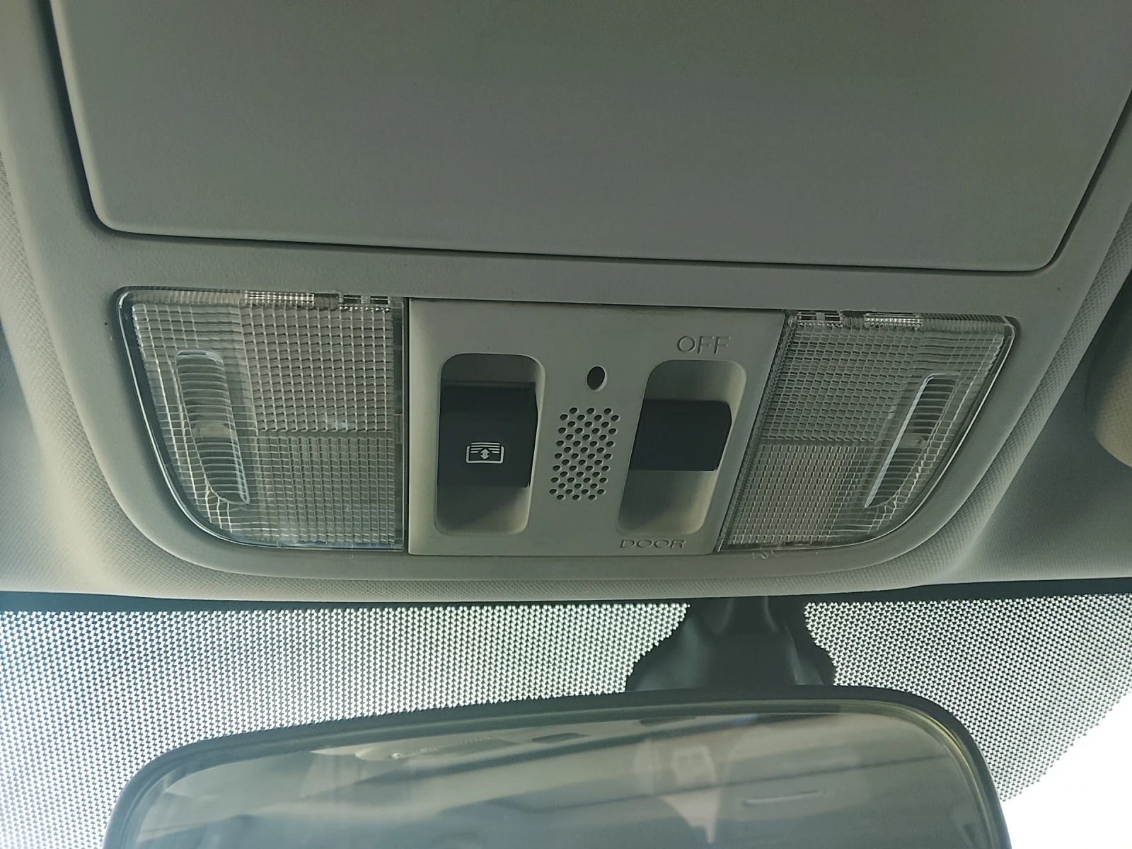 Honda Cr-v 2.0 150кс. Атоматик, снимка 13 - Автомобили и джипове - 53729169