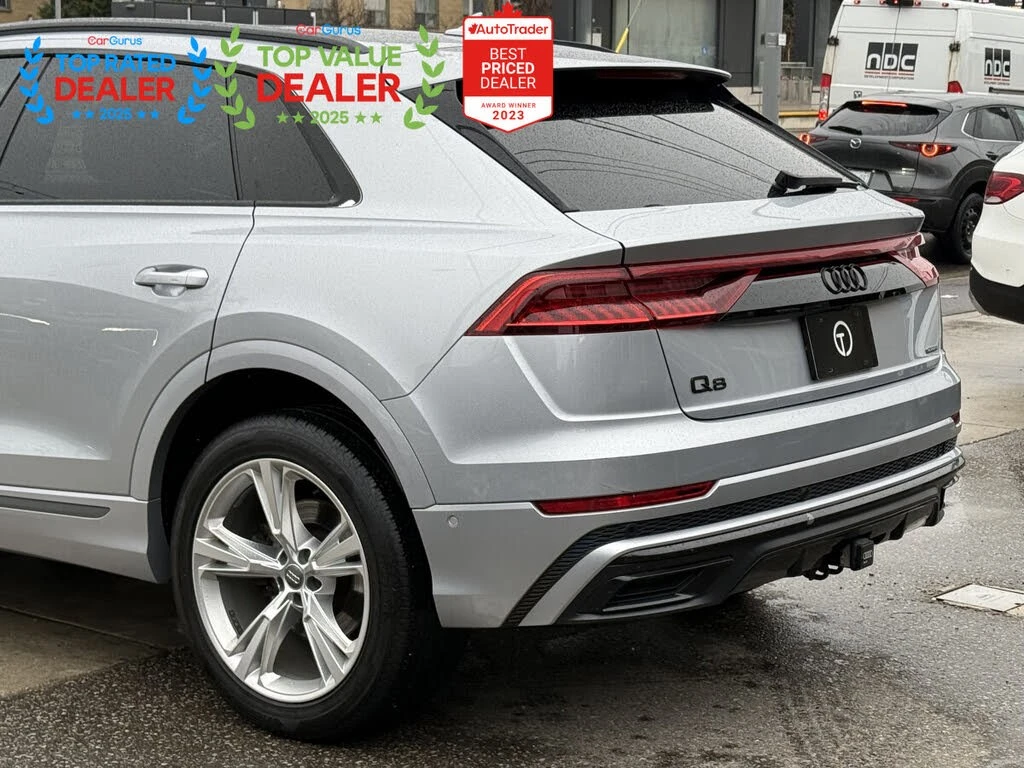 Audi Q8 PROGRESSIV* 55 TFSI* ОТ ПРЕДСТАВИТЕЛ, снимка 3 - Автомобили и джипове - 54295293