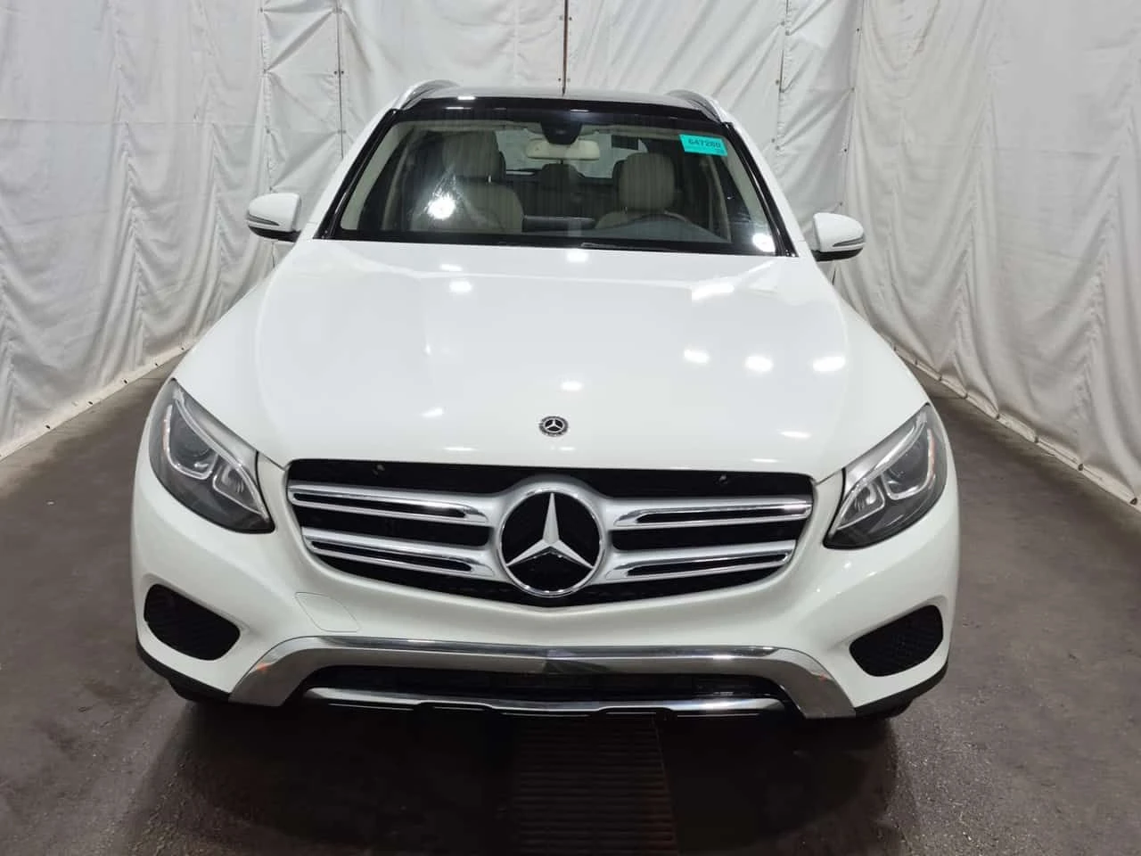 Mercedes-Benz GLC * 300 * CARFAX * БЕЗ ПЪРВОНАЧАЛНА ВНОСКА, снимка 8 - Автомобили и джипове - 54488429