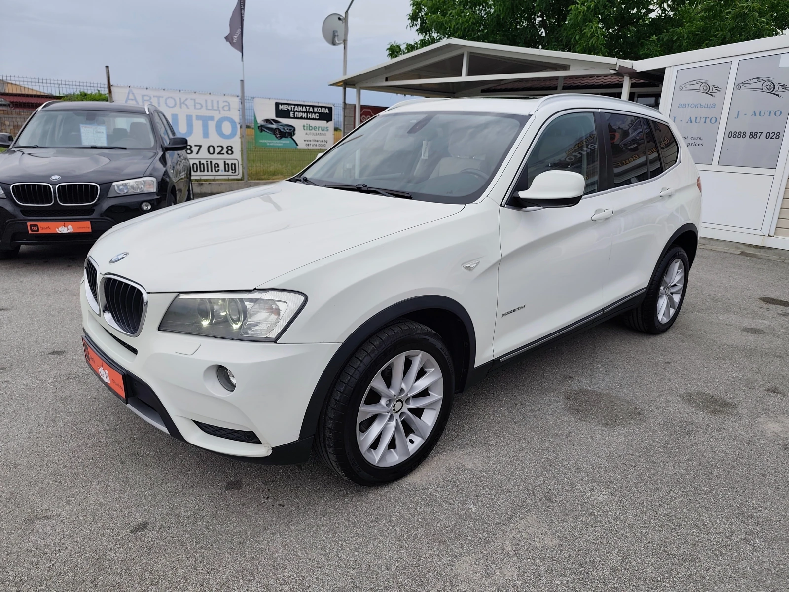 BMW X3 2.0D X-DRAVE КОЖА ПАНОРАМА КСЕНОН, снимка 6 - Автомобили и джипове - 54874560