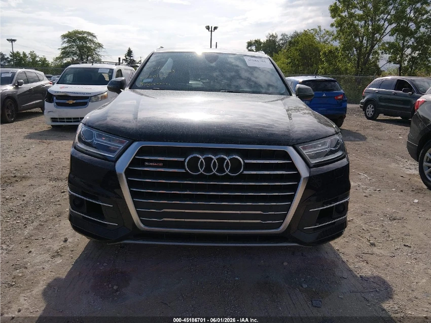 Audi Q7 3.0T PREMIUM / DISTRONIC / ПОДГРЕВИ / ПАНОРАМА, снимка 2 - Автомобили и джипове - 55405856