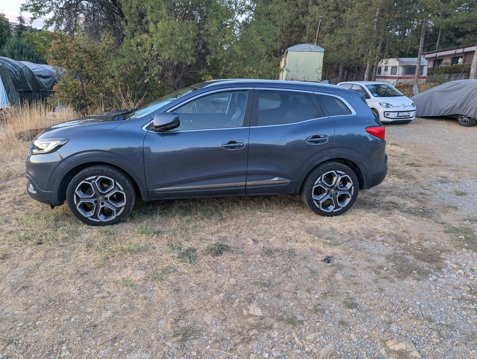 Renault Kadjar 1.5 dCi 110 Intence Energy, снимка 3 - Автомобили и джипове - 55981150