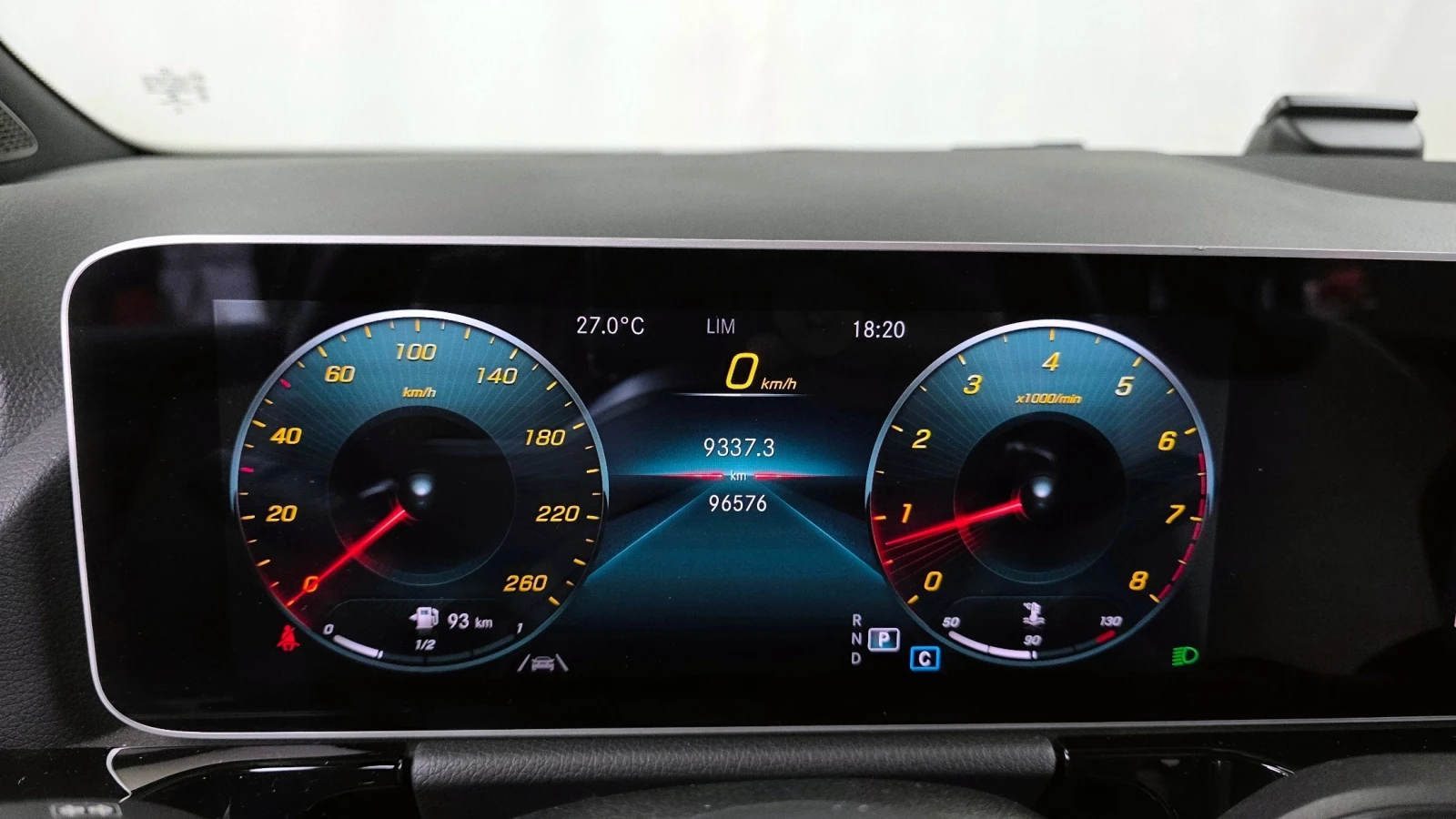 Mercedes-Benz GLA 220 2021 AMG Line* 4Matic* Без инциденти, снимка 6 - Автомобили и джипове - 56322757