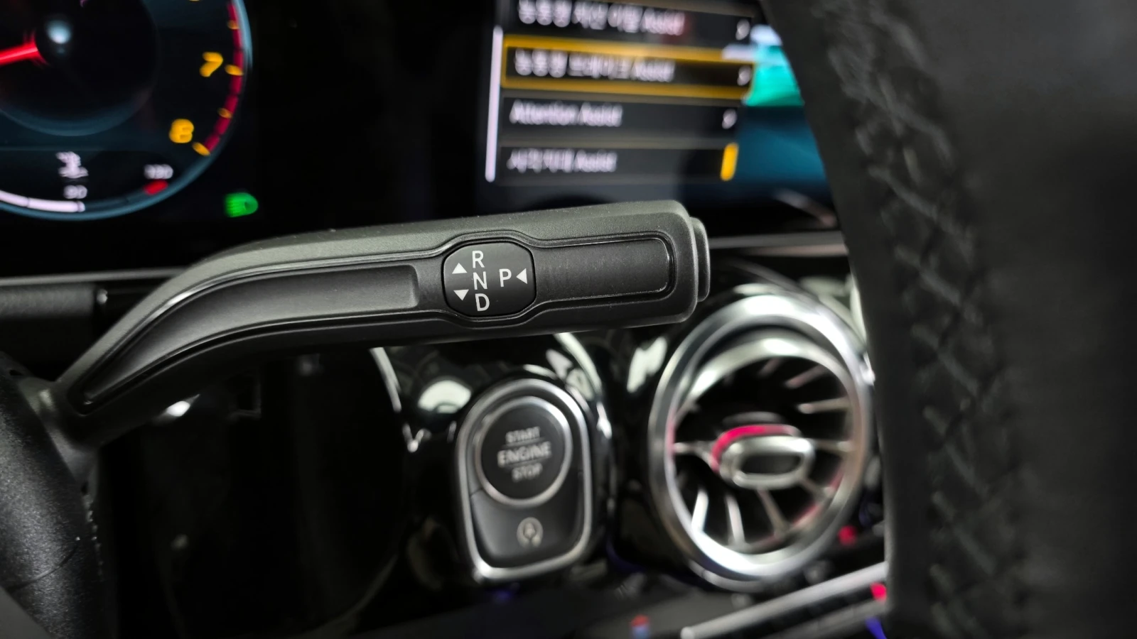 Mercedes-Benz GLA 220 2021 AMG Line* 4Matic* Без инциденти, снимка 7 - Автомобили и джипове - 56322757