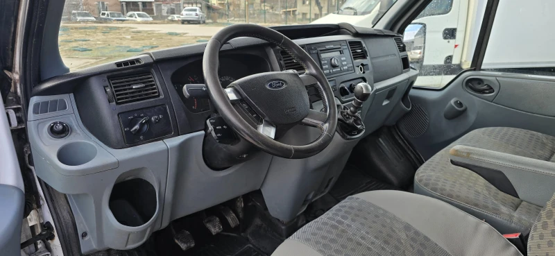 Ford Transit 2.2Tdci 115/6ск, снимка 8 - Бусове и автобуси - 49001980