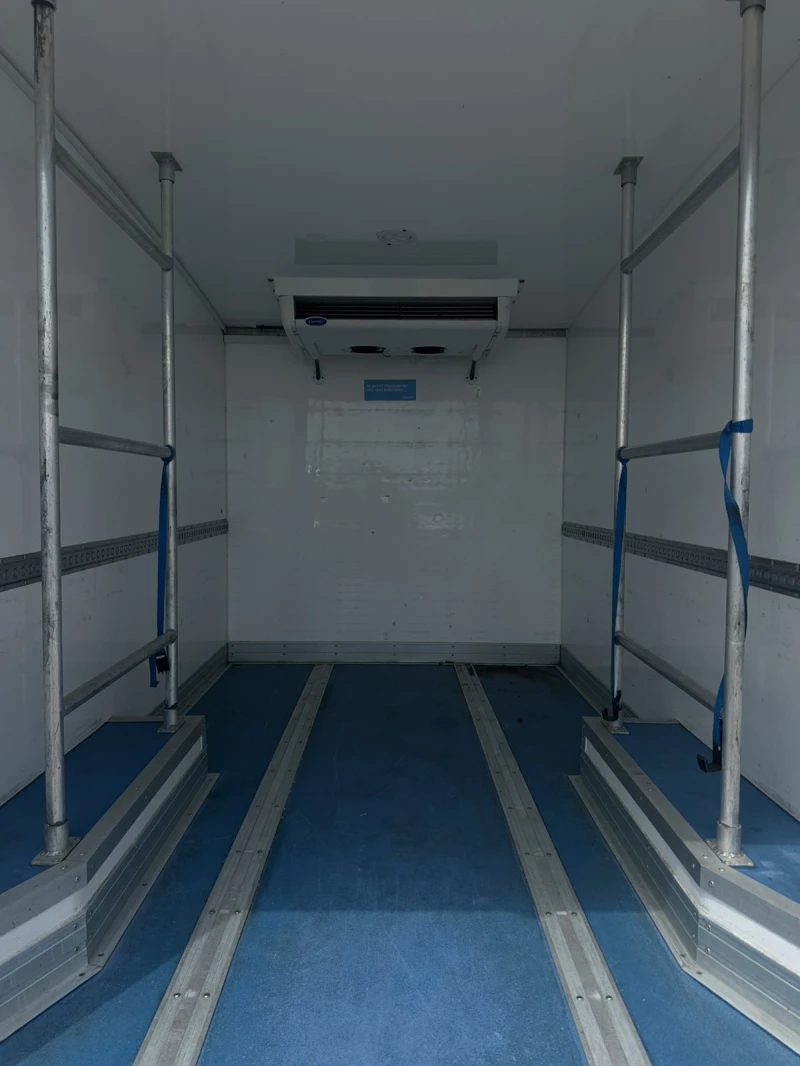 Mercedes-Benz Sprinter Хладилен Фургон 3.60м/Carrier 350, снимка 10 - Бусове и автобуси - 51262344